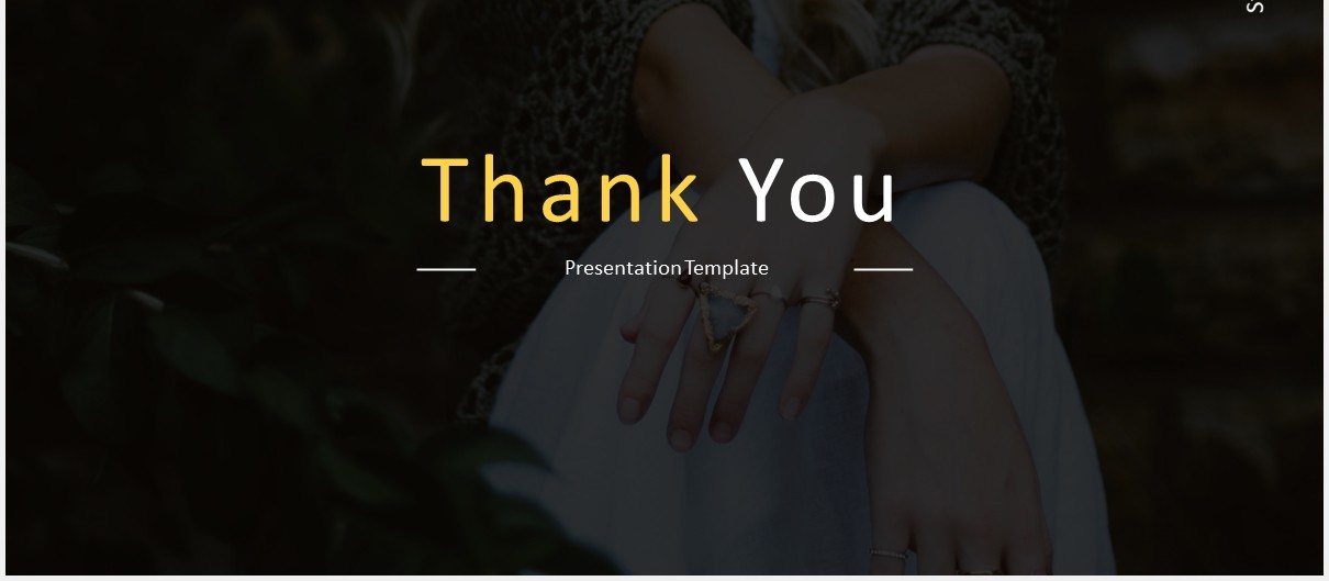 时尚黄色图片排版国外PPT模板Delicias Powerpoint Template
